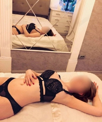 Я искушенная провокаторка желаний, готовая подарить удовольствие наивысшего уровня. Обладаю умением создать особую атмосферу, где ты сможешь расслабиться и насладиться каждой моей нежной прикосновением 👄💋
Мои услуги включают эротический массаж, фантазии, ролевые игры, стриптиз и многое другое 🌟💫
Мои фото – гарантия того, что реальная я выгляжу лучше, чем на них. Множество положительных отзывов подтверждают мою ориентацию на качество и индивидуальный подход к каждому клиенту 😘💕
Позволь мне окунуть тебя в океан наслаждения, и ты точно захочешь вернуться ко мне снова и снова. Жду тебя в Москве, чтобы вместе открыть новые грани удовольствия и насладиться волнующими моментами 🌹💋 Катенька